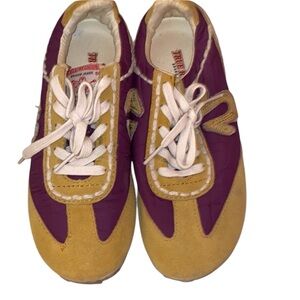 Authentic true religion sneakers